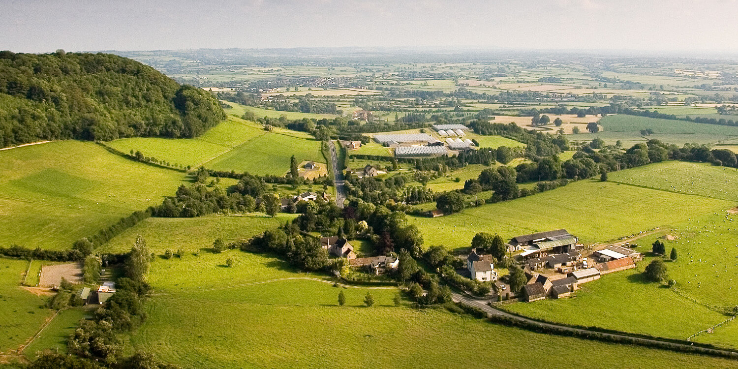 Mystery Picnic Date - The Cotswolds